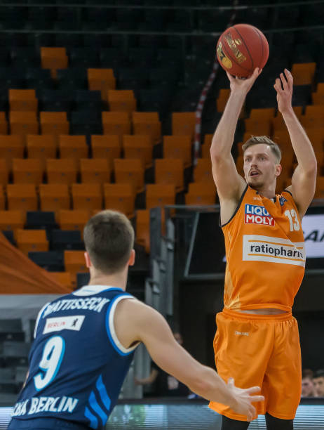 战略信号与 战略信号与