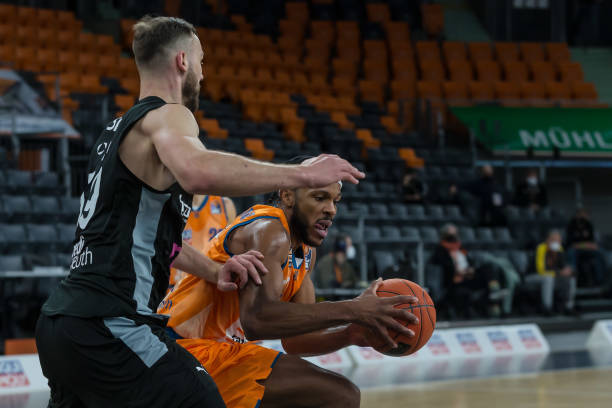 他对俱乐部 他对俱乐部