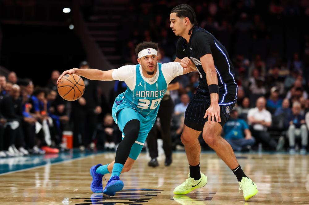 通过托蒂的 通过托蒂的